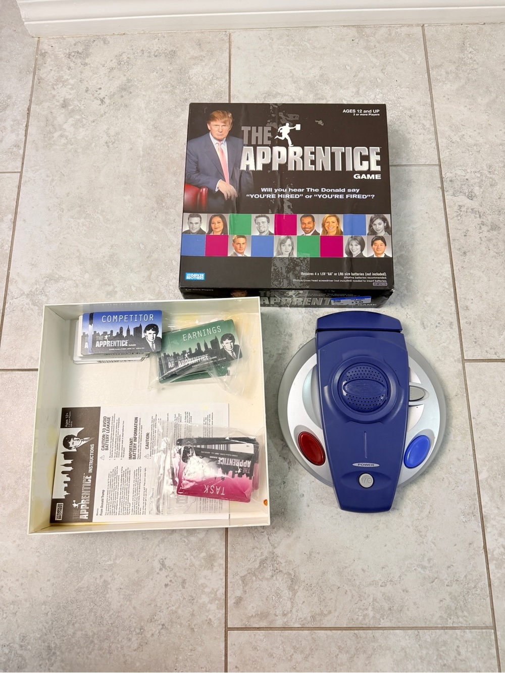 The Apprentice Game Donald Trump Parker Brothers 2004 Electronic Board Game